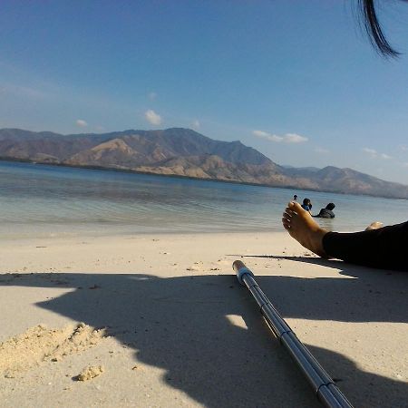 Bintang Wisata Riung Hotel Buitenkant foto